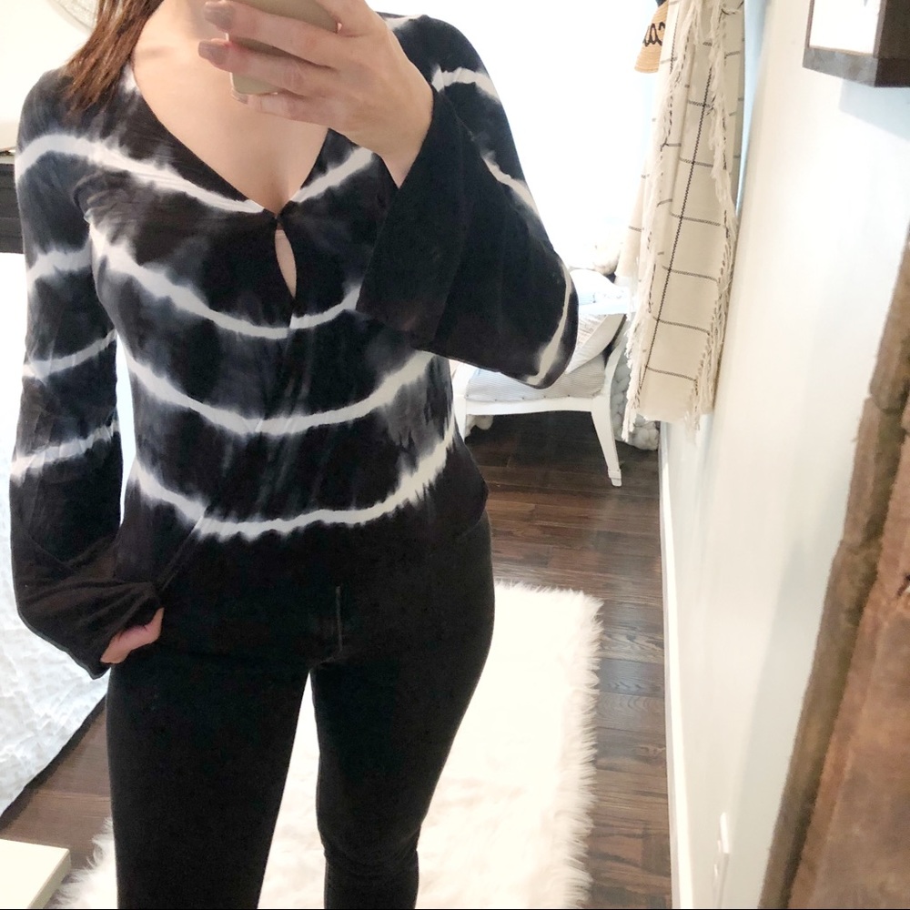 Delacy Los Angeles xsmall tie dye boho blouse - Picture 2 of 4